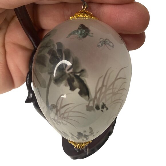 Chinese painted glass egg redwood stand cat butterfly reverse paint 7.5" - Picture 9 of 16